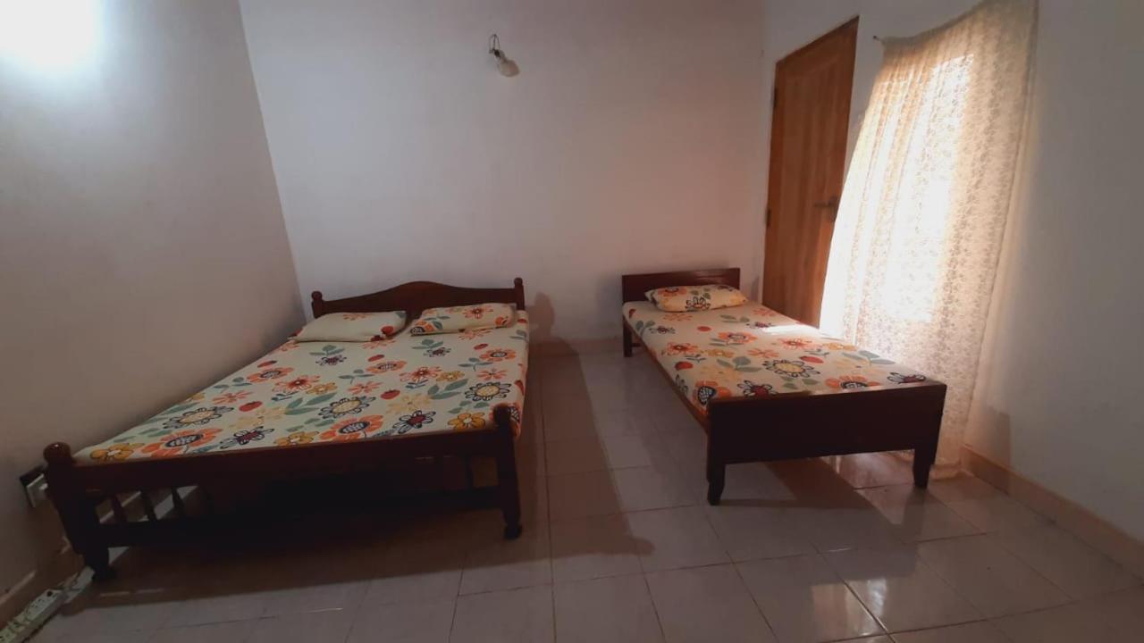 Corner Cottage - Anuradhapura Eksteriør billede